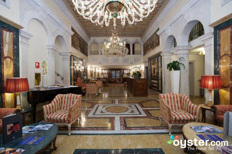 Best Luxury Hotels in Venice